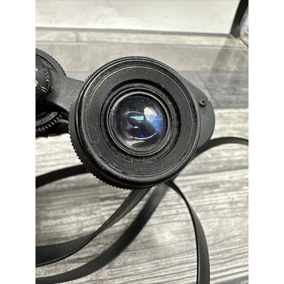 Empire Binoculars Model 257 Lightweight No. 48223 10 X 35 Extra Wide Angle {O} - Picture 6 of 10